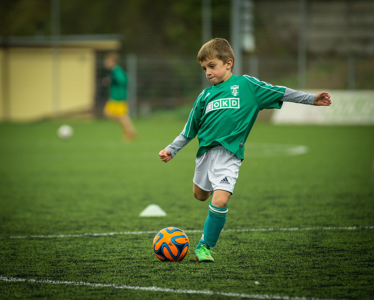 ¿Cuál es el sueldo promedio de un futbolista en México?